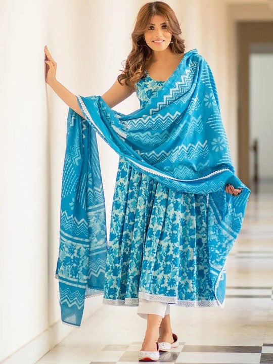 Floral Printed Kurta With Trousers & Dupatta-3