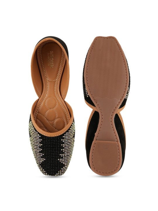 Embellished Diamond Design Mojari Flats-11