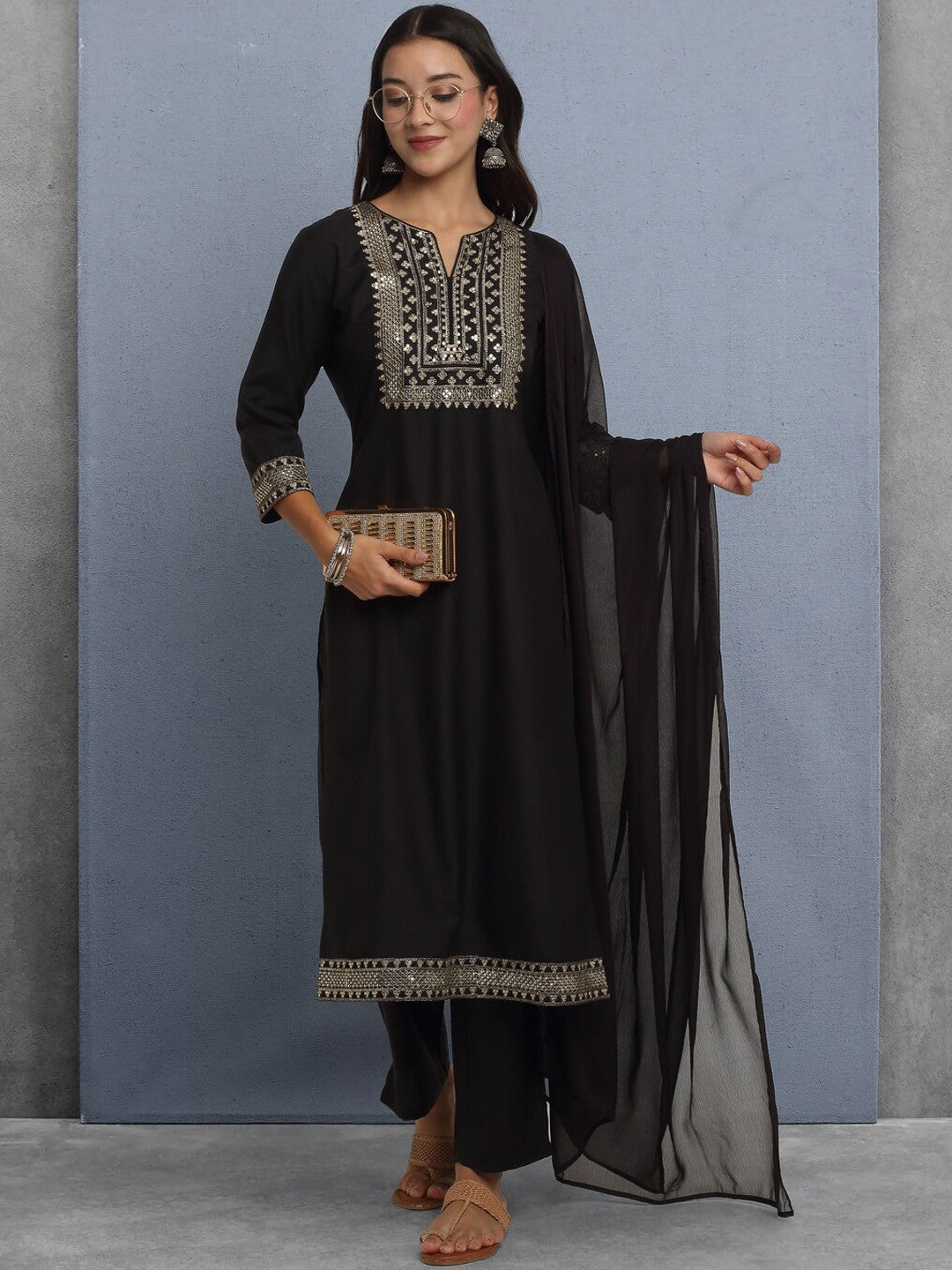 Raisin Women Stylish Rayon Kurta With Dupatta Set