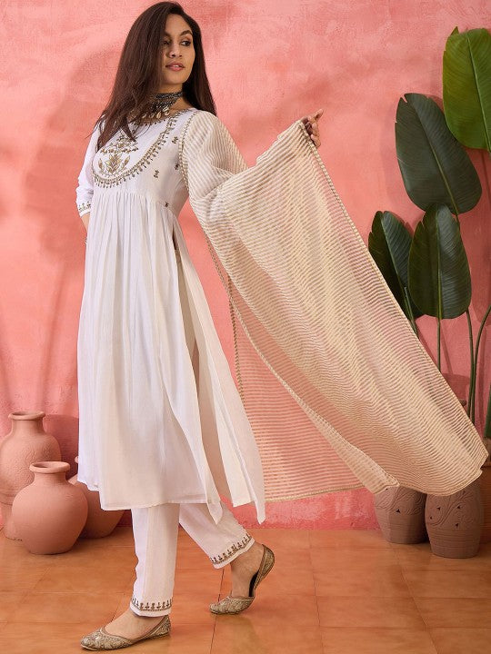 White Floral Embroidered Silk Blend A-Line Kurta With Trousers And Dupatta-2