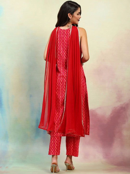Geometric Printed Regular Straight Kurta with Palazzos & Dupatta-4