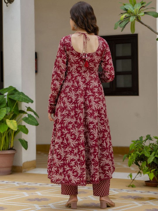 Red Floral Printed Empire Pure Cotton Anarkali Kurta With Pyjamas & Dupatta-6