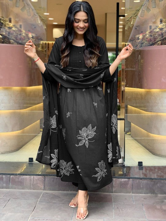 Floral Printed Pleated Round Neck Anarkali Kurta With Trousers & Dupatta-4