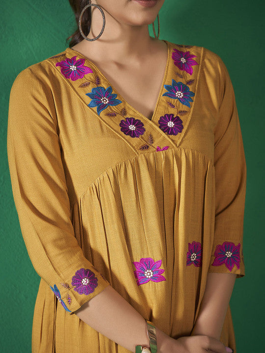 Embroidered Tunic With Palazzos Co-Ords-8